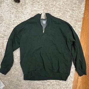 Aritzia half zip sweatshirt in dark green